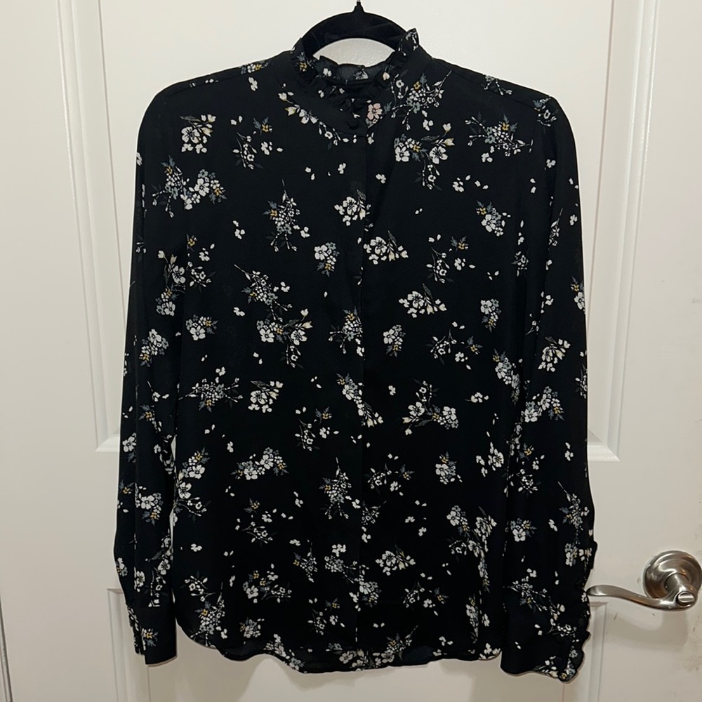 H&M floral blouse